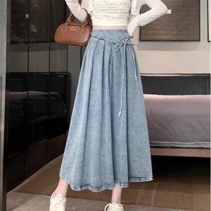 ROYALBELLE 여성 편한 데님 스커트 나비 스트링 셔링 입체장식 청치마 U0020804