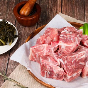 국내산 한돈 돼지 등뼈, 2개, 2kg