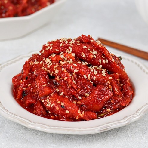 쫄깃 새콤 달콤 매콤 밥도둑 안주로도 딱 전라도식 명태회무침 400g, 1개, 400g