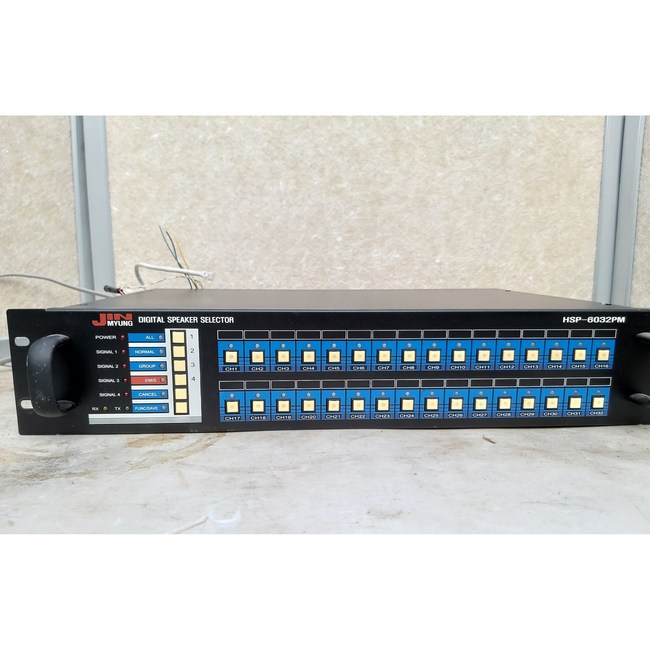 76a174f4cedcf660f50af795bc490dc57772146c9eca6a3819c50681a374.jpg