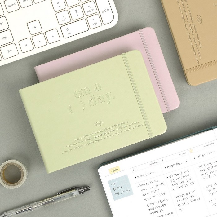 2025년 워너디스 온어데이 와이드 위클리 양장 다이어리 날짜형 만년형 일기장 업무용 회사 다이어리 플래너, 날짜형 소프트그린