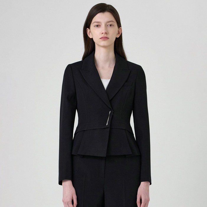 케이엘바이린 여성용 모니드 크롭 자켓