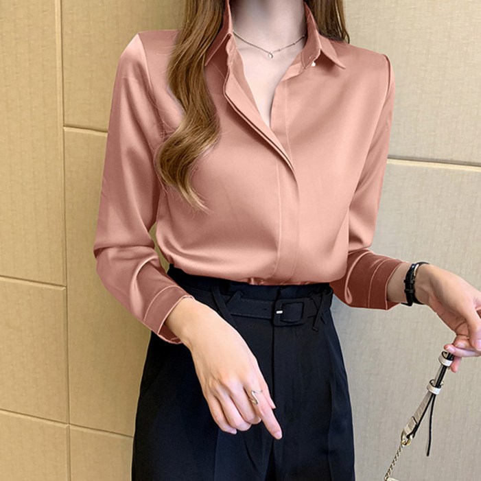 어썸풀 듀오런 새틴 블라우스 어썸풀 듀오런 새틴 블라우스