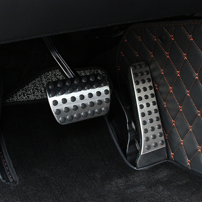 지시그니처 벤츠 E클래스 W213 2016~23 페달 커버 D타입