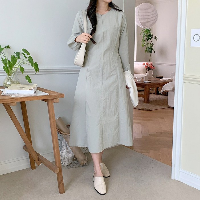 나일론 바스락원피스 긴팔원피스 백리본 뒷리본 주머니 퍼프소매 라운드넥 롱 맥시