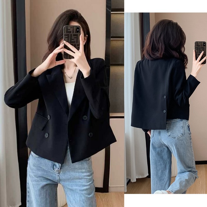 에쥬아 여성 루즈핏 정장 크롭자켓 뒷트임 숏자켓 에쥬아 여성 루즈핏 정장 크롭자켓 뒷트임 숏자켓