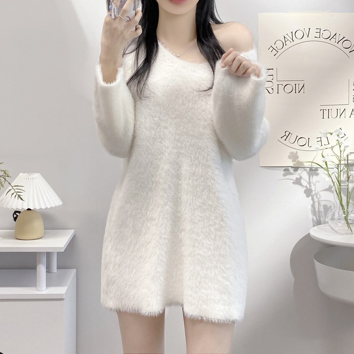 [2color/여리여리] 부드러운 밍크 앙고라 브이넥 미니 원피스 루즈핏 데이트룩 하의실종 겨울 크리스마스 니트
