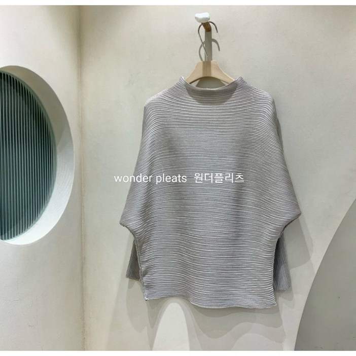 원더플리츠프리미엄 루즈 스피치오 플리츠 탑 블라우스 반하이넥 어머니 선물 주름옷 엄마옷