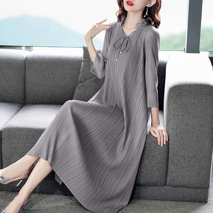 ROYALBELLE 여성 플리츠 프릴넥 루즈핏 7부 소매 뱃살 커버 우아한 미디 주름 원피스 K071004