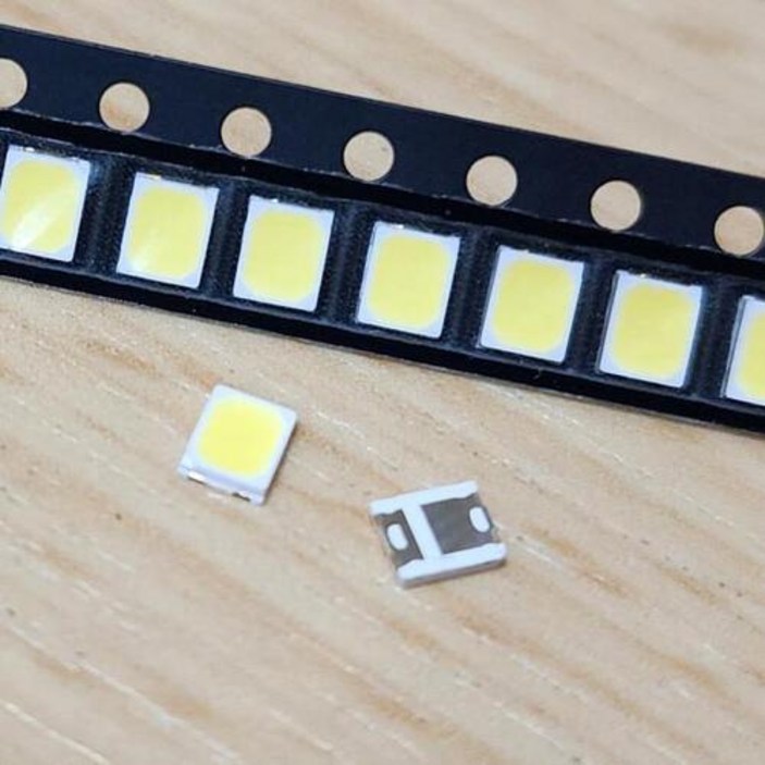 2835칩LED 주광색 LED 5700k 100알 전등수리 방등수리