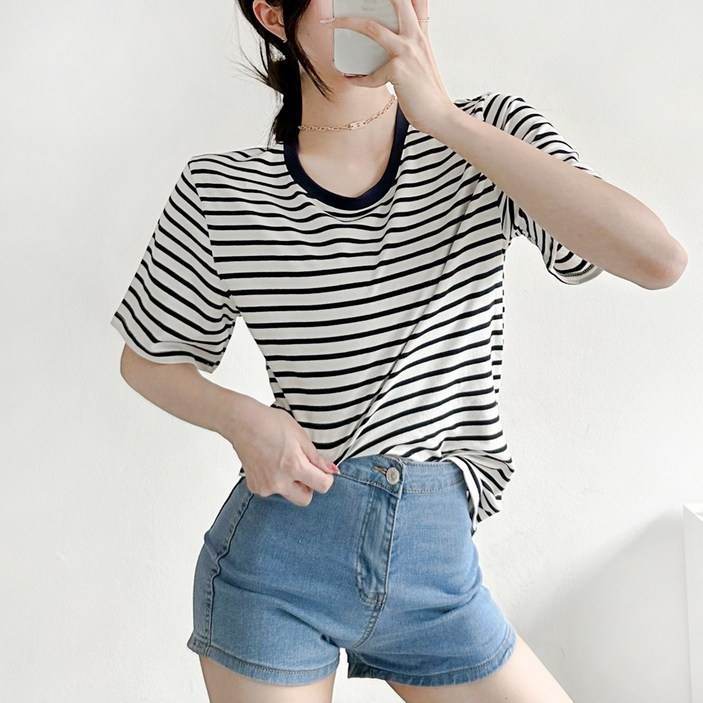 데일로엔 여성 라운드넥 줄무늬 반팔티셔츠