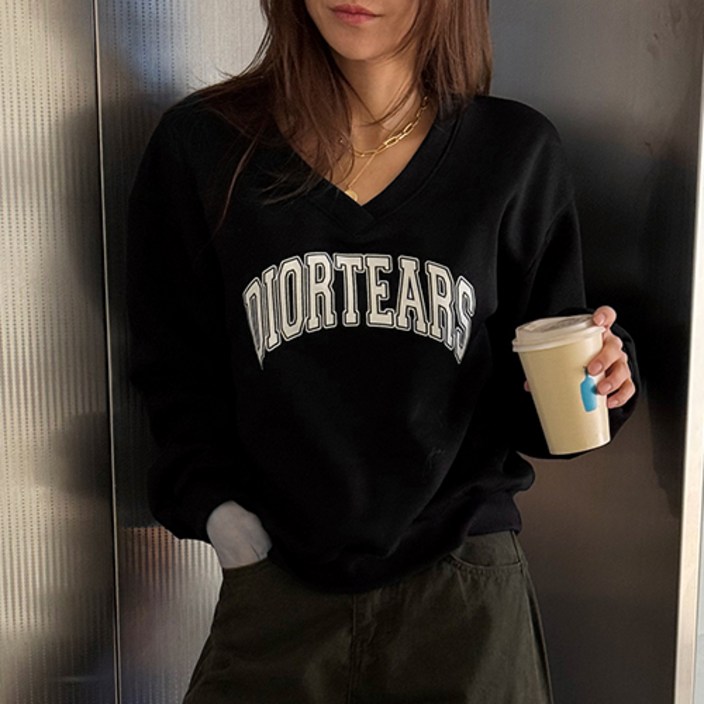 [난닝구]더페보 기모브이넥나염맨투맨