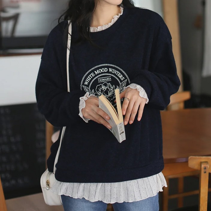 로로텐 프린팅 프릴 레이스 레이어드 맨투맨 긴팔 루즈핏 여성 빅사이즈