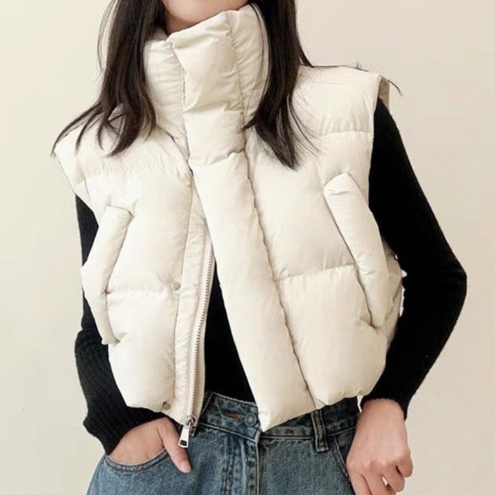 윈터소울 하이넥 숏 패딩 조끼 크롭 베스트 윈터소울 하이넥 숏 패딩 조끼 크롭 베스트