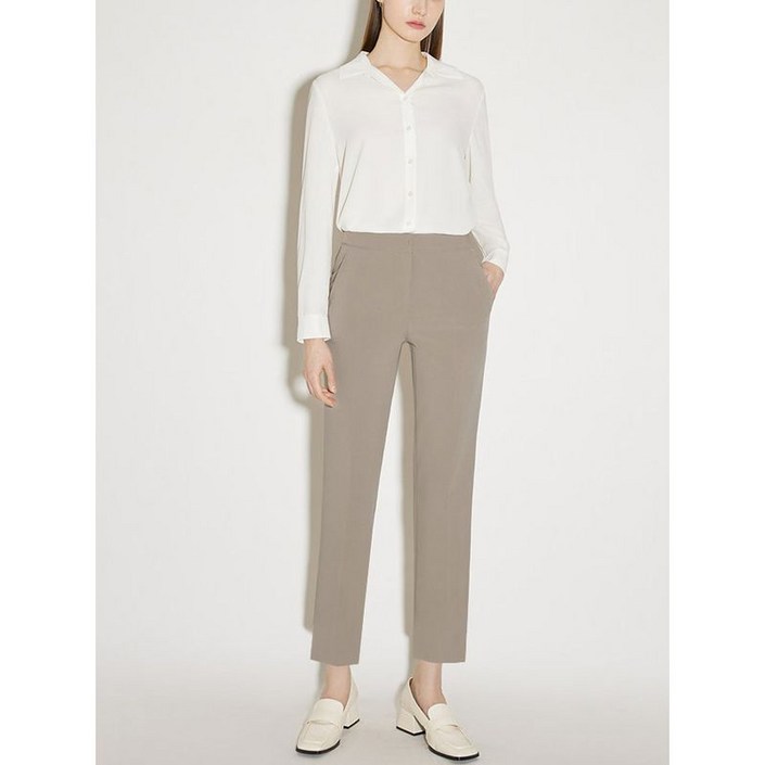 쉬즈미스 신축성좋은 컴포터블 슬림핏 백밴딩 팬츠 택가격 158000원