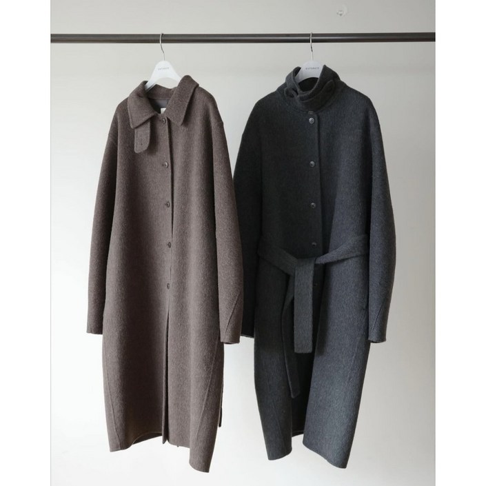 에이미그레이스 폭스 반나그랑 핸드 코트