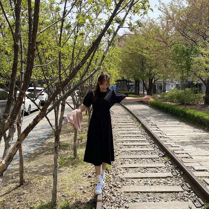 토마토팩토리 여성용 밴틀리 바스락 허리스트링 반팔 롱 원피스