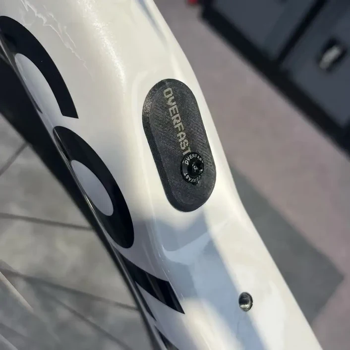 콜나고 Y1RS 로드 바이크 물병 케이지 업그레이드된 오버패스트 카본 파이버 배터리 컴파트먼트 커버 80g