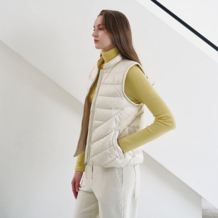 미크베 Light goose down vest M4D751 198886