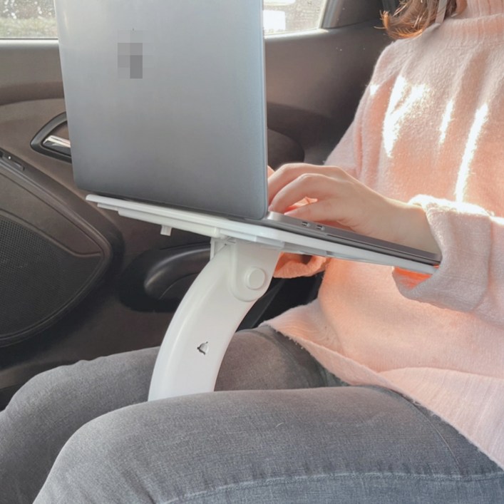 차량용 테이블 자동차 책상 운전석 조수석 뒷좌석 미니 테이블 노트북 독서대 태블릿 거치대 - 쇼핑앤샵