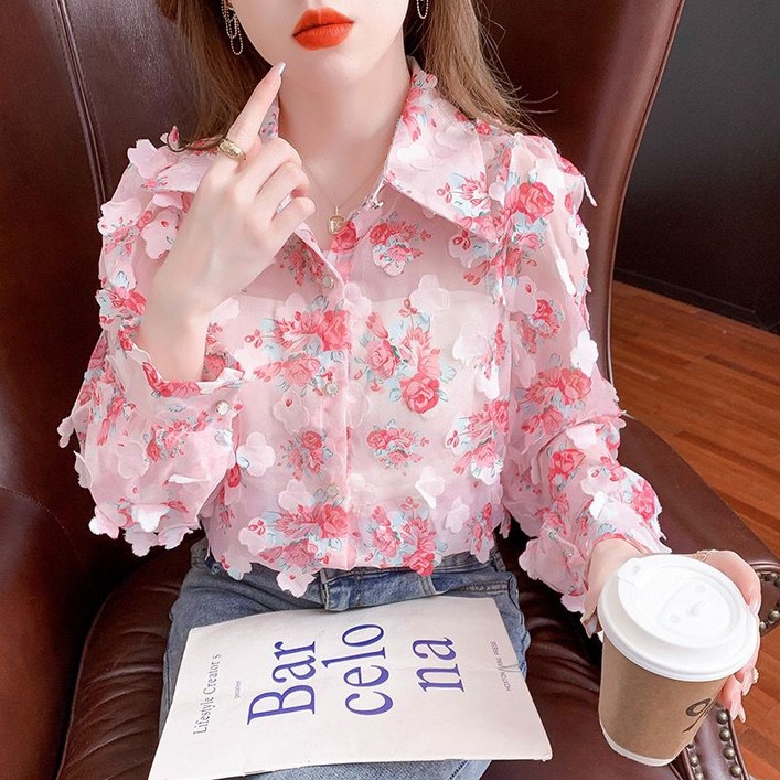 플라워 입체 플라워 쉬폰 블라우스 여성 봄가을 패션 신상 칼라로 기품 있어 보이는 슬림한 상의