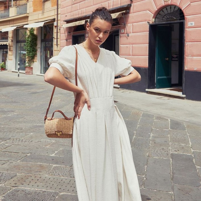 어다울 Volume v neck dress - 3 color