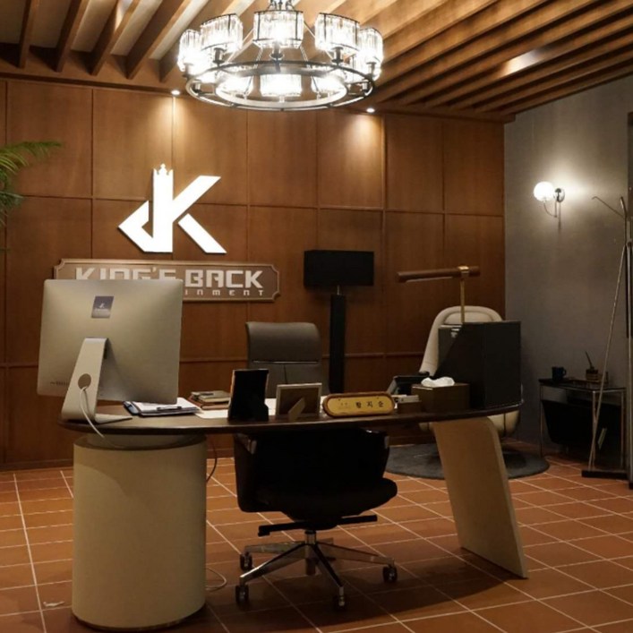 노벨라 책상 원장실 서재 중역용 교수실 고급원목 상판 하부장 가죽 서랍장 컴퓨터 PC