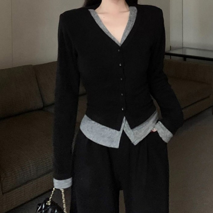 어썸풀 여성용 파투 브이넥 니트 가디건 A25FC070811