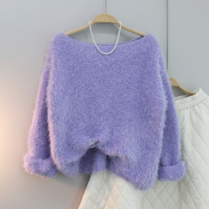 달콩 여성 루즈핏 여리여리 바비입술넥앙고라니트