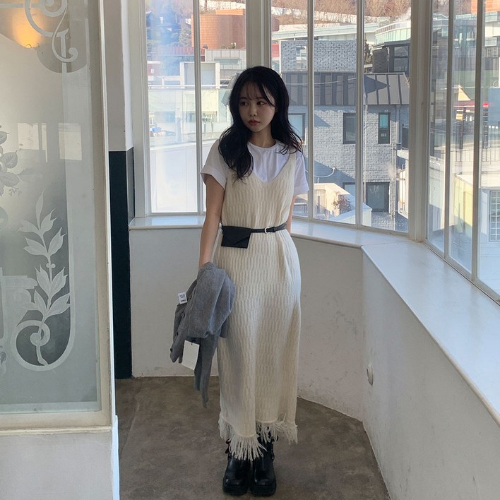 [도톰/퀄리티굿] 보헤미안 프린지 수술 니트 브이넥 롱 나시 뷔스티에 레이어드 니트원피스