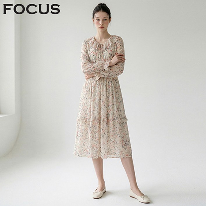 프릴 카라 스모크 밴딩 원피스VFI6S1OP3081