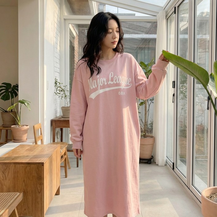 상상그이상 여성용 국내제작 간절기 메이저 원피스 빅사이즈 오버핏 면100 레터링 포인트 마실룩 홈웨어룩