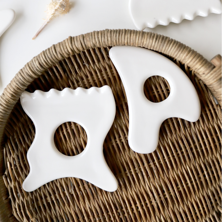 국내산 핸드메이드 세라믹 괄사 이천공방 마사지기 림프순환 얼굴 승모근 두피 목 바디