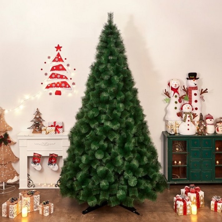 도토로 크리스마스 대형 트리, 솔잎