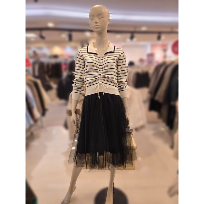 무자크브이넥 카라 레이스 원피스MN8WKO01