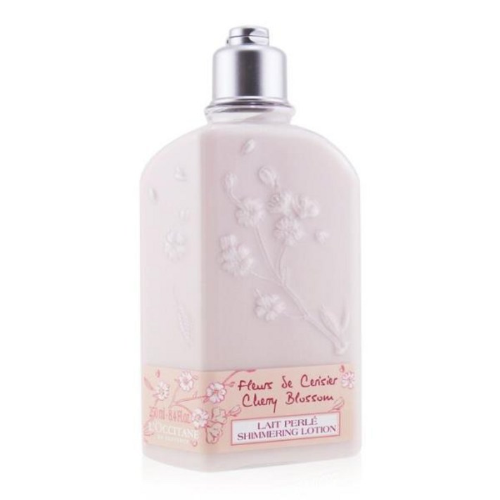 록시땅 체리 블러썸 쉬머링 로션 250ml 록시땅 체리 블러썸 쉬머링 로션 250ml