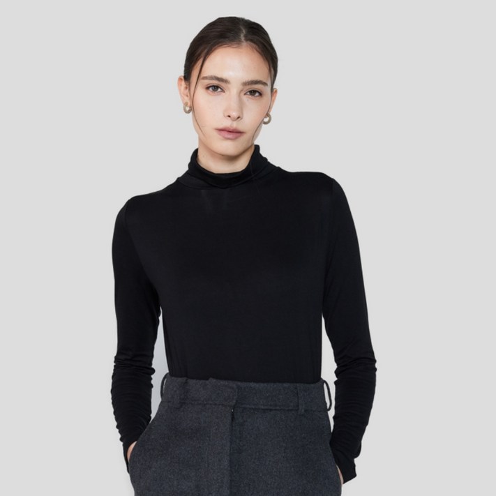 발렌티노크리스티 11 여성 목폴라 터틀넥 티셔츠