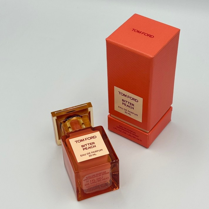정품 톰포드 비터 피치 오드퍼퓸 100ml 정품 톰포드 비터 피치 오드퍼퓸 100ml