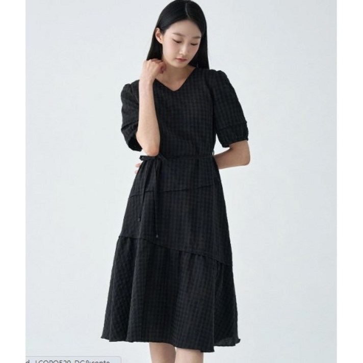 지센 뉴코아창원점 깅엄체크플레어원피스  여성스러운 핏으로 귀여운 스타일