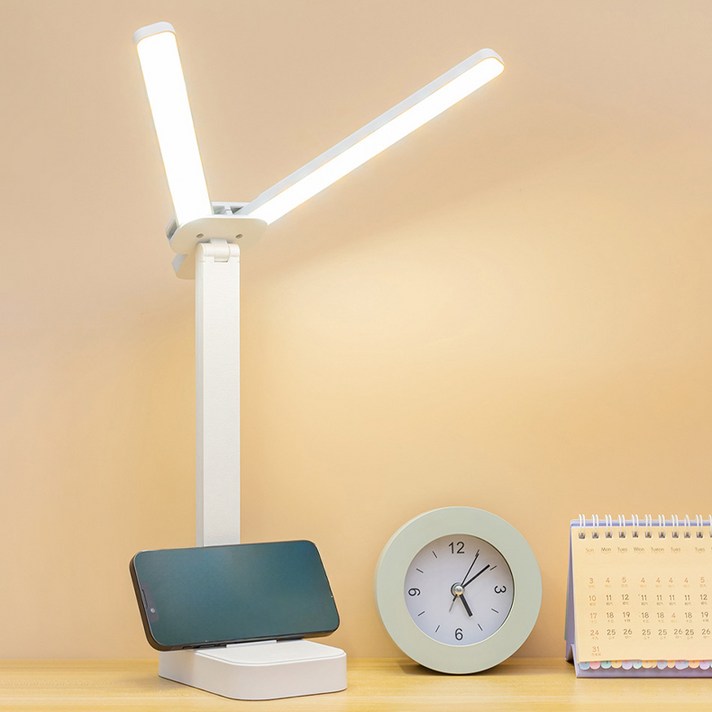 LED 와이드 스탠드 학생 책상 조명 LED 와이드 스탠드 학생 책상 조명