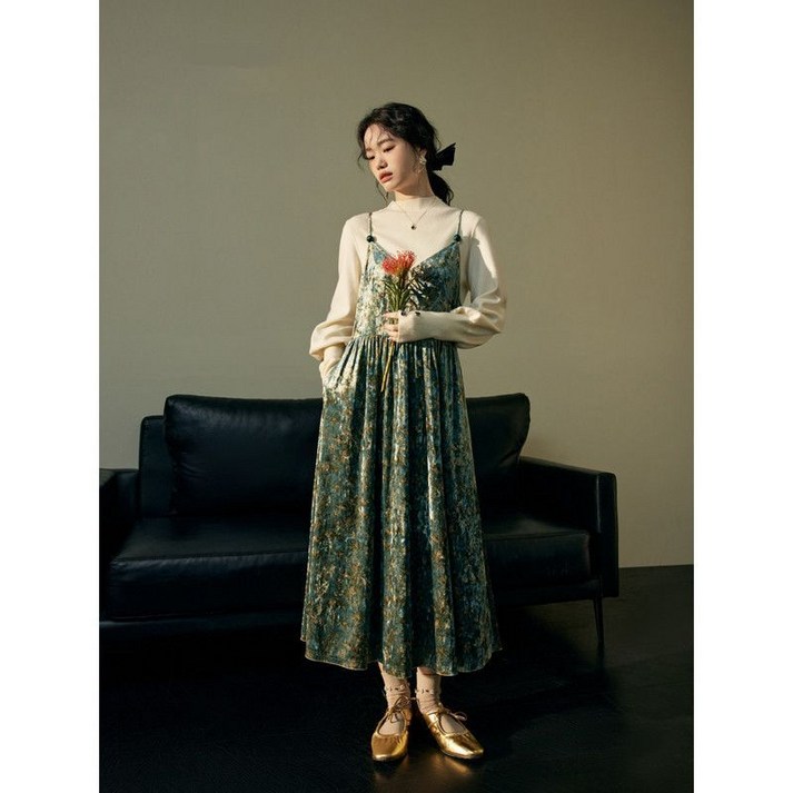 봄 가을 여성 민소매 롱 원피스 여성 벨벳 뷔스티에 롱 드레스 빈티지 플로랄 패턴 디자인 CBB