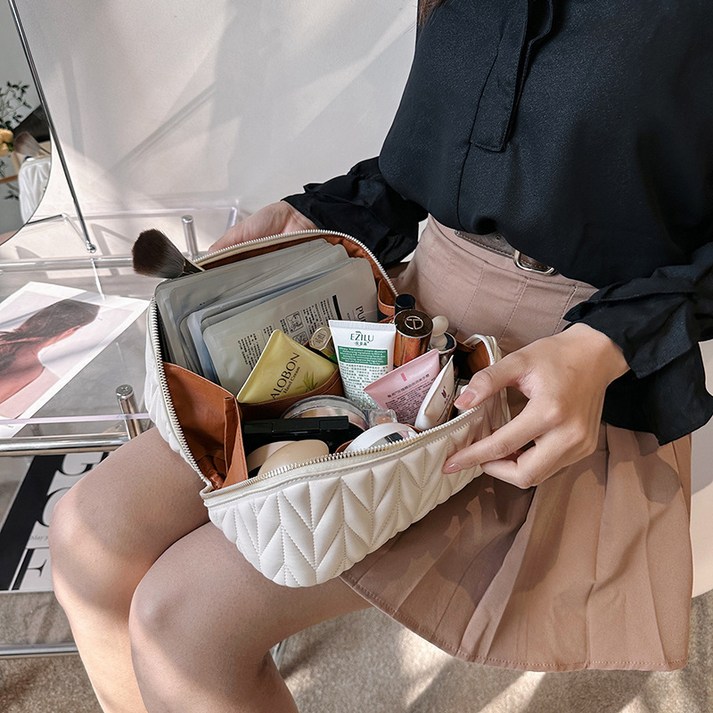 에이블리 레지나 화장품 파우치 에이블리 레지나 화장품 파우치