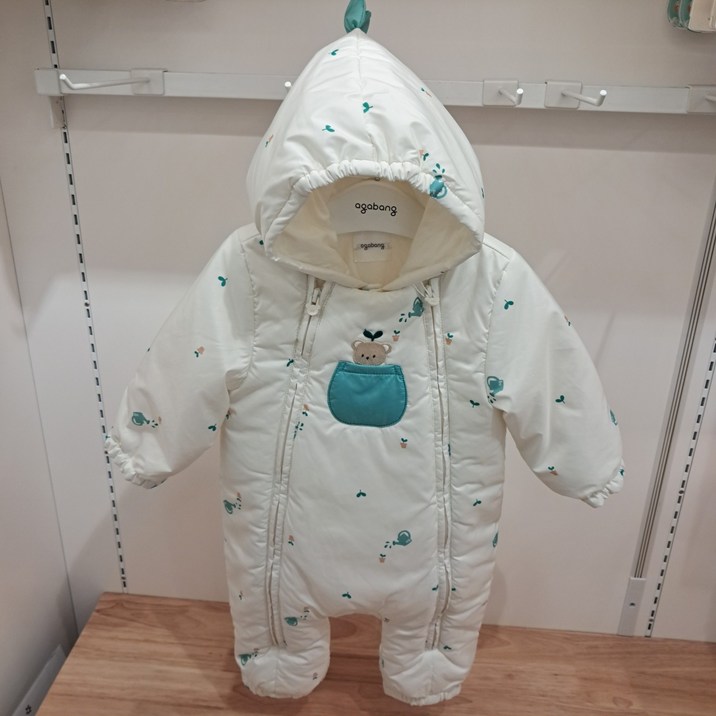 선물추천아가방 초특가세일 보온성 좋은 바람막이 우주복 봄에도 내복에 우주복 하나로 끝입고 벗기 편안한 외출 우주복 아기자기 새싹 곰돌이 머리에 잎사귀 뽀인트