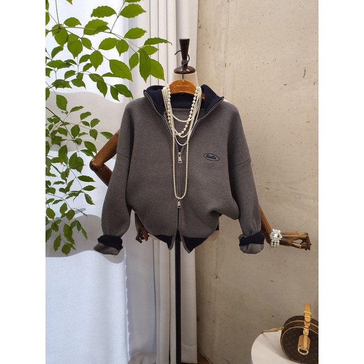 겨울신상 무배 클래스 레터링 자수 배색 하이넥 투웨이 집업 니트 가디건