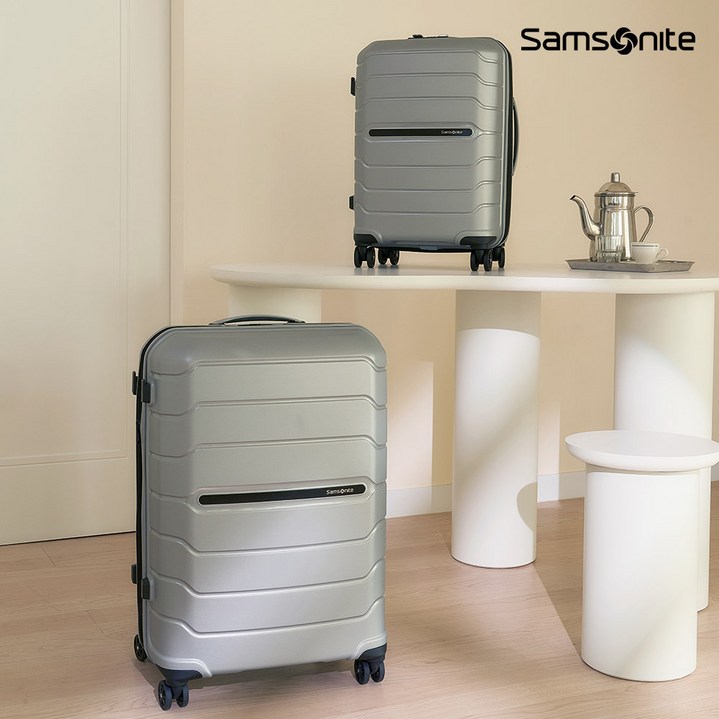 쌤소나이트 OC2LITE 캐리어 SET 55682024인치 TITANUM