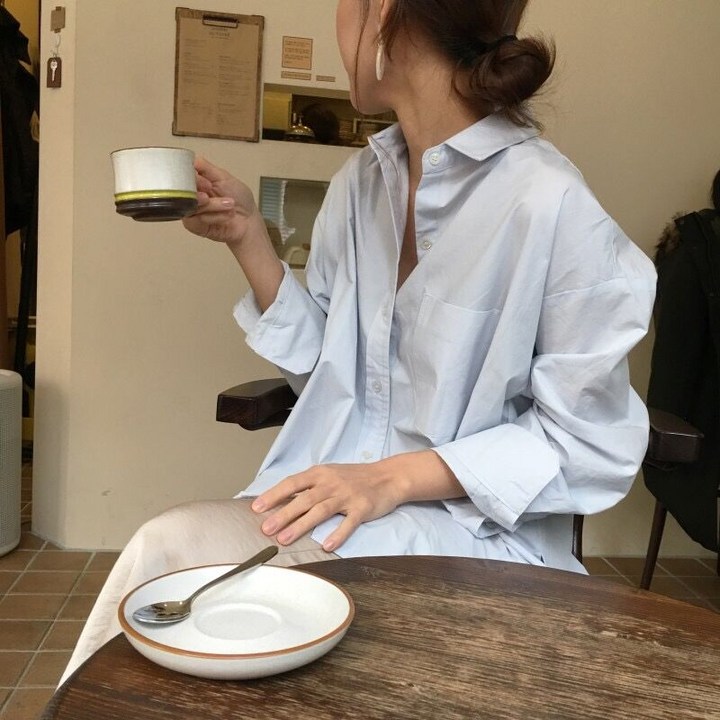 루어스룸 브론 가을 간절기 카라 루즈핏 데일리 코튼 언발 포켓 하객룩 여성 하프 셔츠(2color)