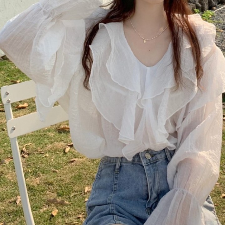 여성 여자 프릴 브이넥 블라우스 레이스 셔링 청순 여리