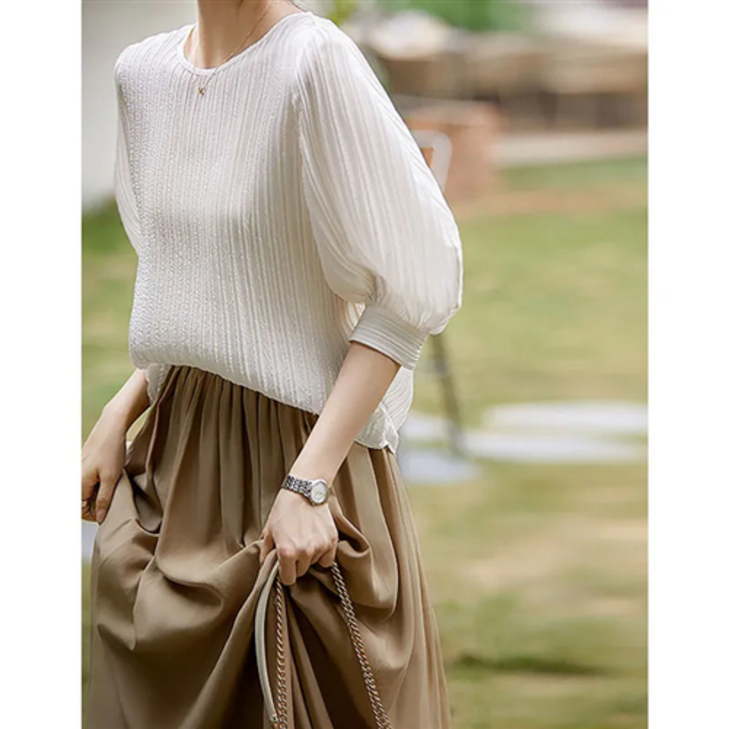 SX2537 페미닌한 라운드 플리츠 블라우스