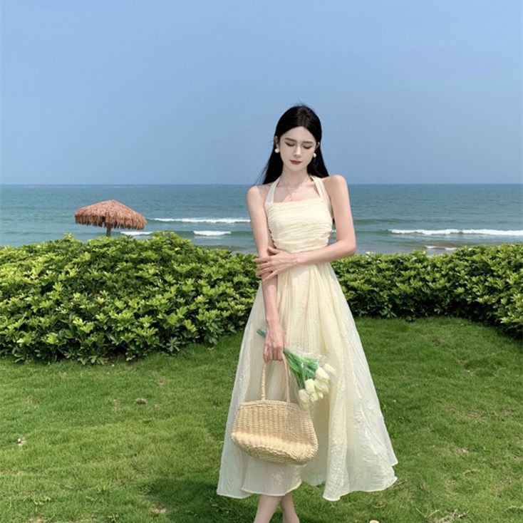 708090 고급스러운 홀터넥 자수 해변 바캉스 원피스